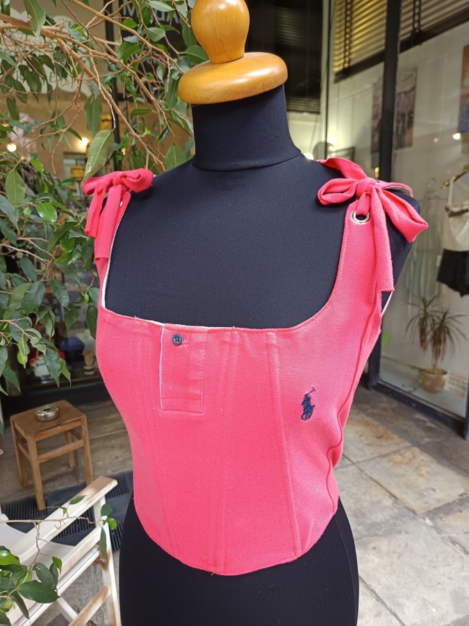 Front view of Corset 1 from the MAdAME KI collection