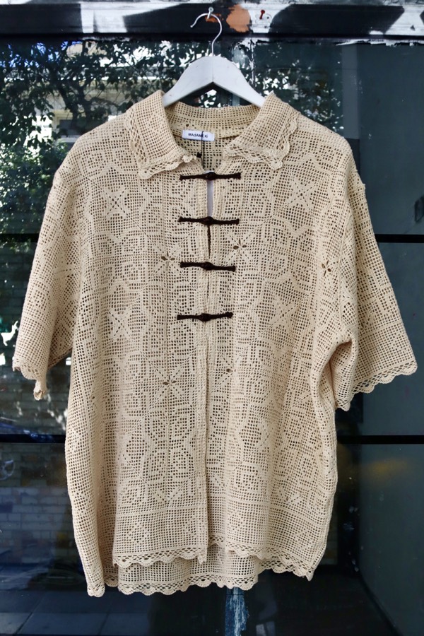 Short sleeve shirt from the MAdAME KI shirts collection